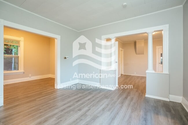 Photo - 515 S Brookfield St