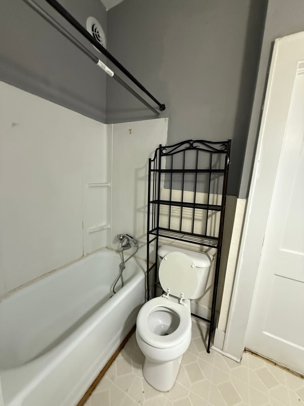 Photo - 412 N Church St Unit Apartment 3