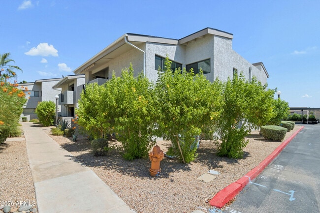 Building Photo - 6480 N 82nd St Unit 2230