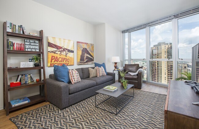 Building Photo - LPM Apartments