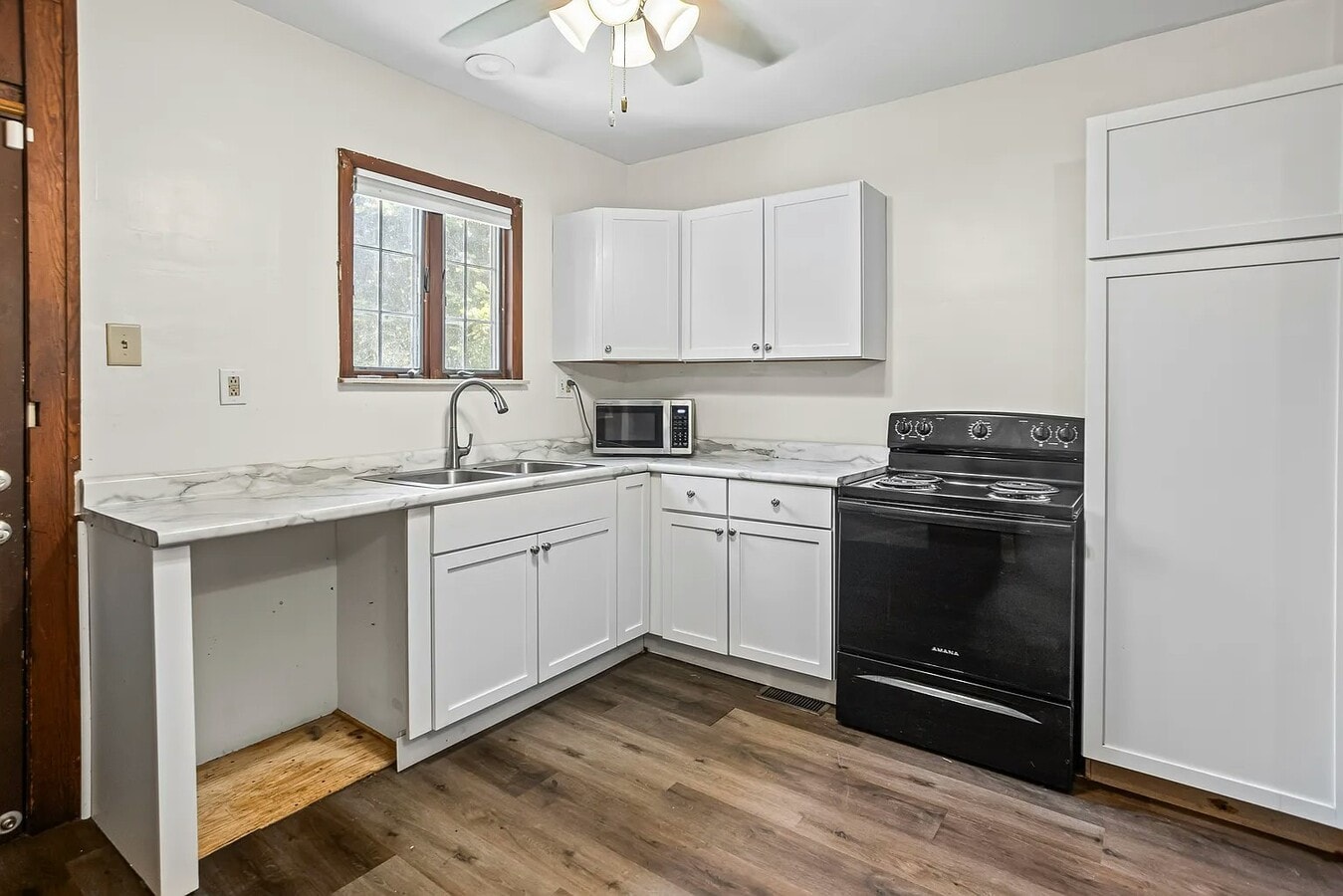 Photo - 1409 N Charles St