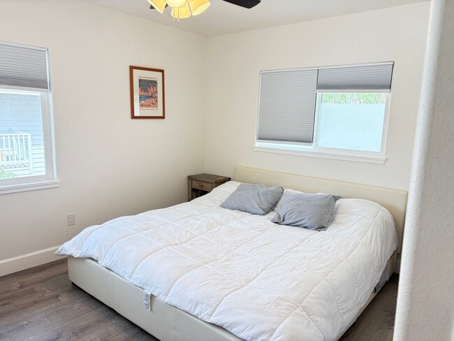 Photo - Large 5 Bedroom Home