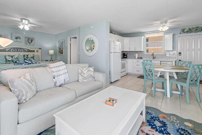 Photo - 5700 Bonita Beach Rd SW Apartamento Unidad FL7-ID1226379P