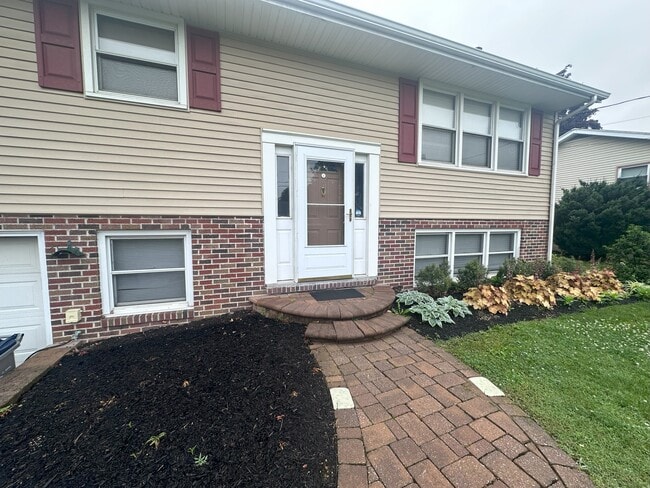 Photo - 14 E Glen Tilt Ave