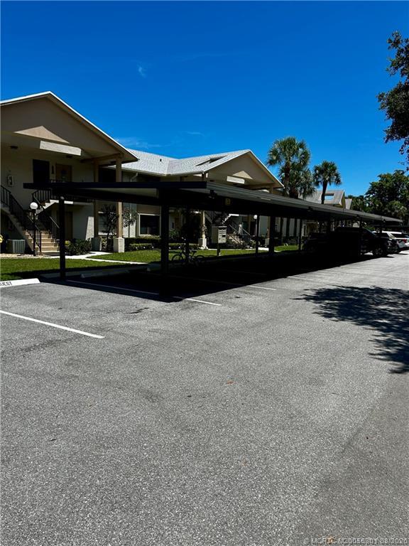 Building Photo - 3111 SE Aster Ln Unit 1702