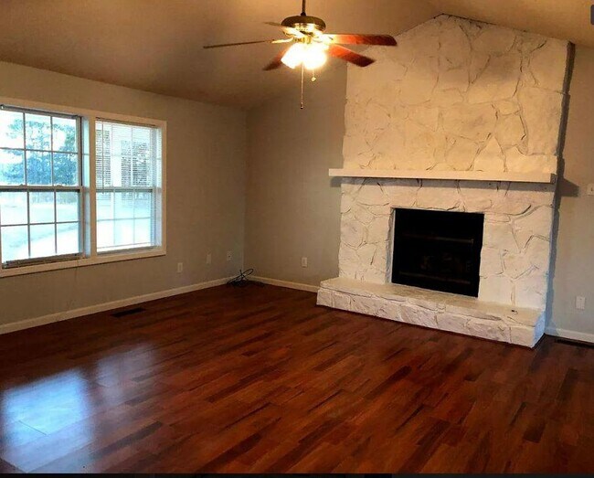 Photo - 2442 Dawsonville Hwy