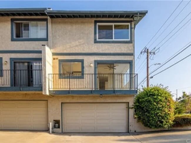 Photo - 764 N Glendora Ave