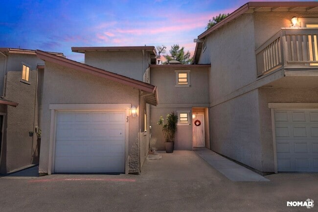 Building Photo - Charming 2BR Townhome in San Jose