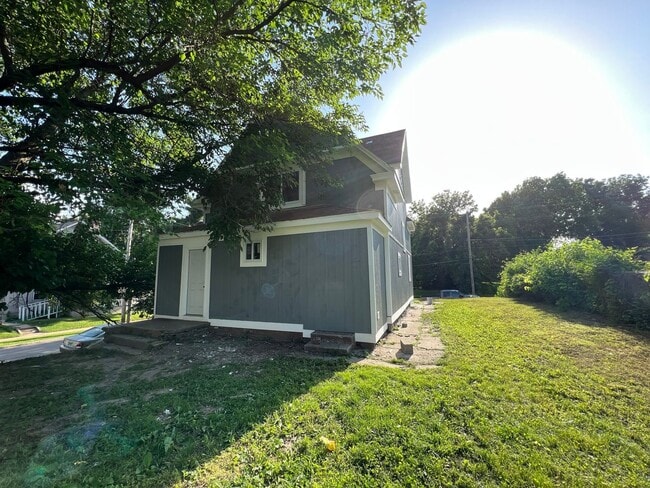 Photo - 2601 N 13th St