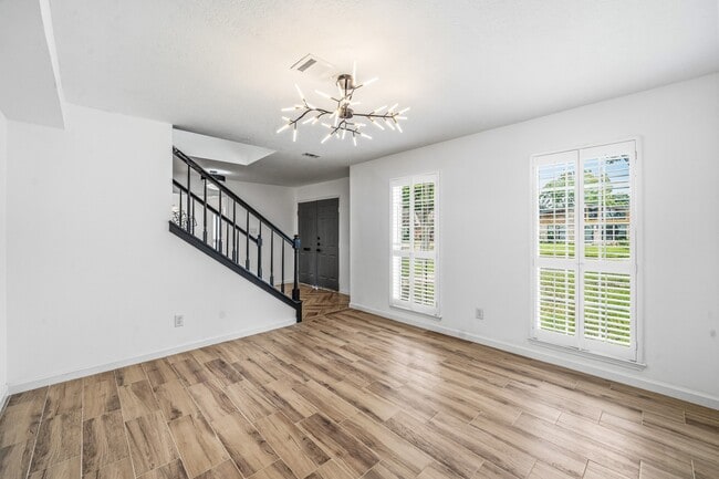 Photo - 10622 Inwood Dr