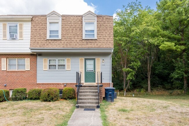 Photo - 1134 Mountain View Dr