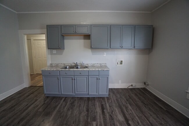 Photo - 4335 Jackson St