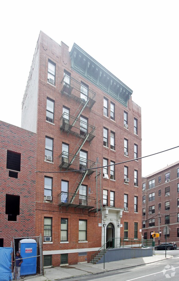 1522 Vyse Ave - 1522 Vyse Ave