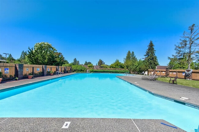 Photo - 11008 NE 68th St Unidad #719