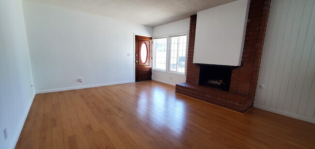 LIVING ROOM ENTRY