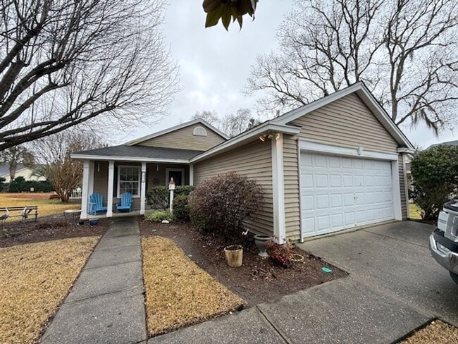 Building Photo - 3 Bedroom 2 Bath House in Shadowmoss - West Ashley