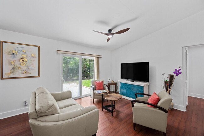 Photo - 14122 Citrus Dr