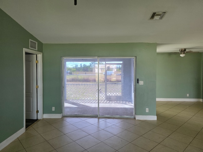 Photo - 4124 NE 15th Ave