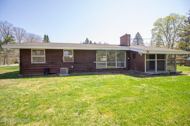 Photo - 20 Knadler Dr