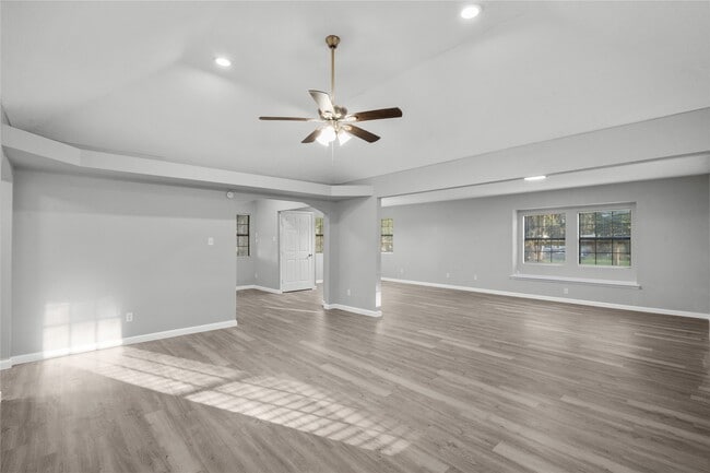Photo - 20575 Kings Rd