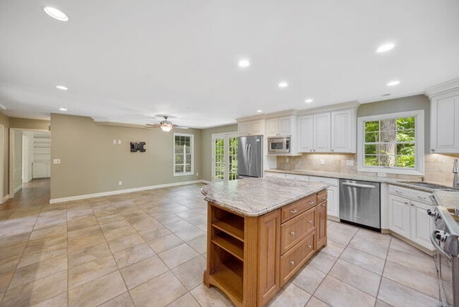 Photo - 12819 Huntercreek Rd