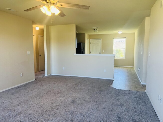 Photo - 713 NW 70th Ave