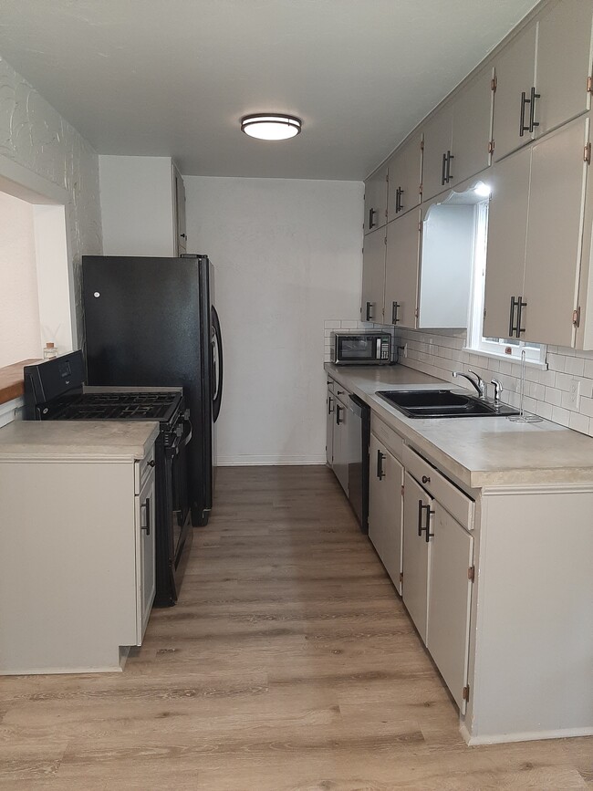 Photo - 1814 W Sunset Ave