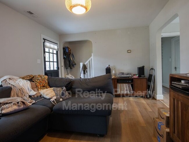 Photo - 3409 Idlewood Ave