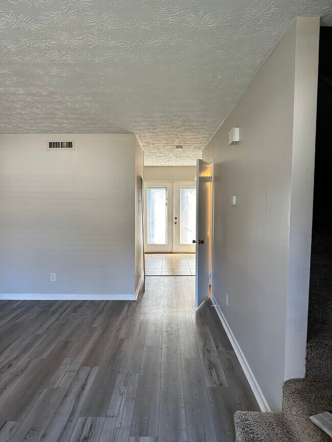 1411 Forest Ave