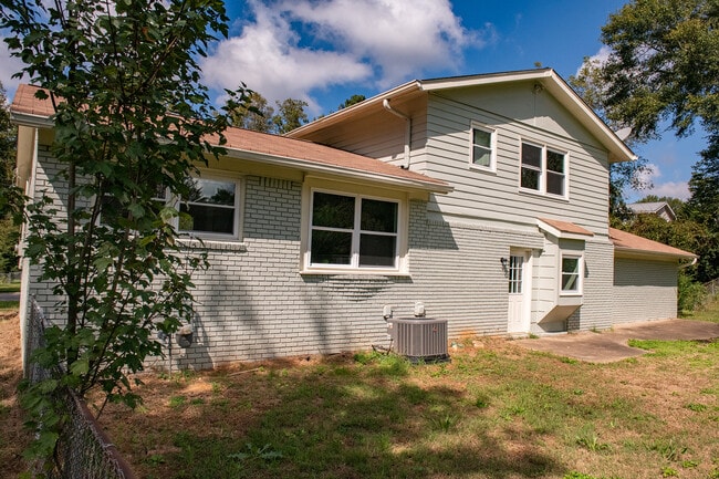 Photo - 119 Remington Wy