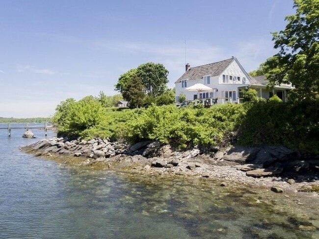 Building Photo - 23 Avenue B