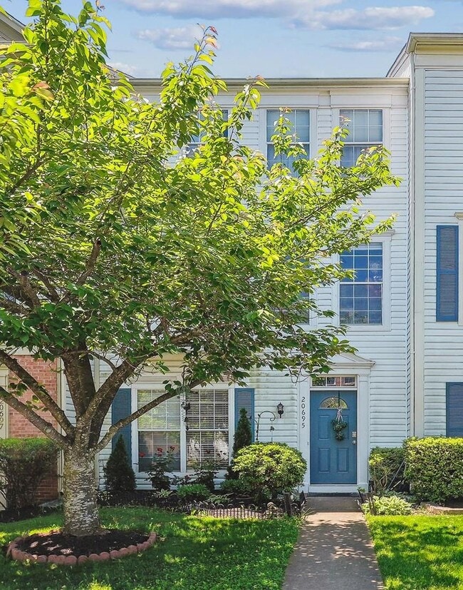 Building Photo - 20695 Southwind Terrace