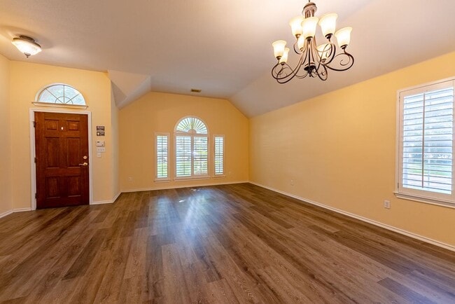 Photo - Beautiful 4 bedroom, 2 bathroom home in Round Rock!
