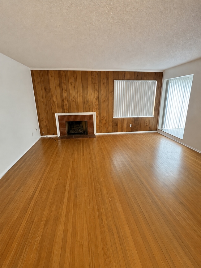 Photo - 6741 Cherrywood Cir