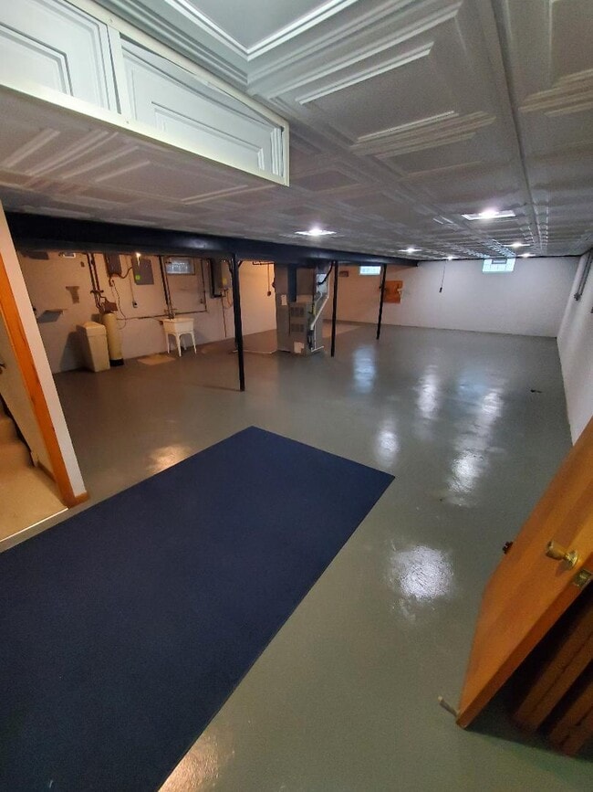 Photo - 6814 Ravenwood Ave NW