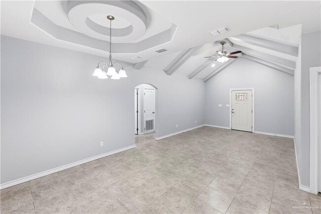 Photo - 24 Quietud St