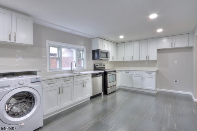 Photo - 109 Division Ave