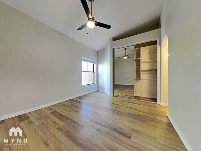 Photo - 1351 N Pleasant Dr