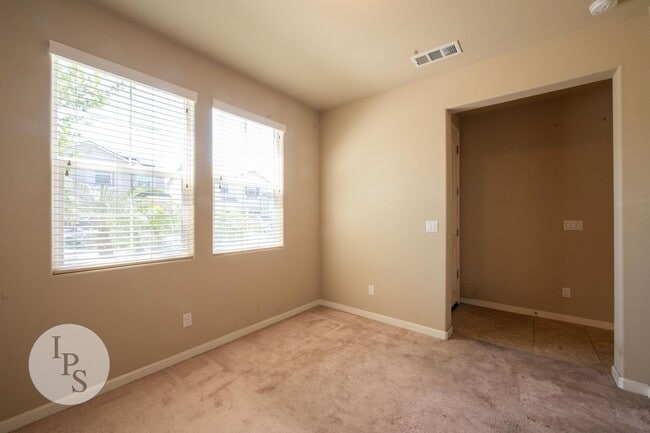 Photo - Fresno Westside Home, 5BR/3BA, Built 2018 – Great for Families