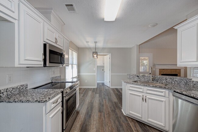 Photo - 5147 Kingsberry St