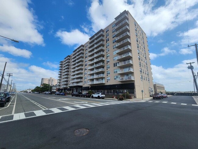 Building Photo - 9400 Atlantic Ave Unit A1 Rental