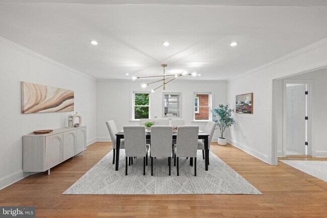 Photo - 4830 Brandywine St NW