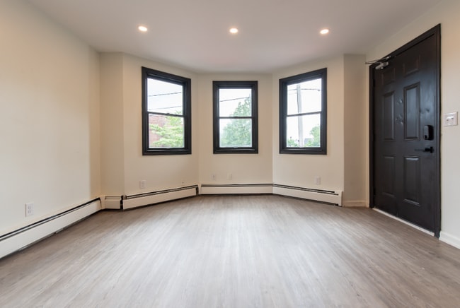 32 Cargill St Unit 3