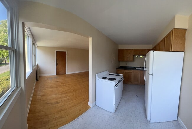 Building Photo - 172 Cliff St Rental
