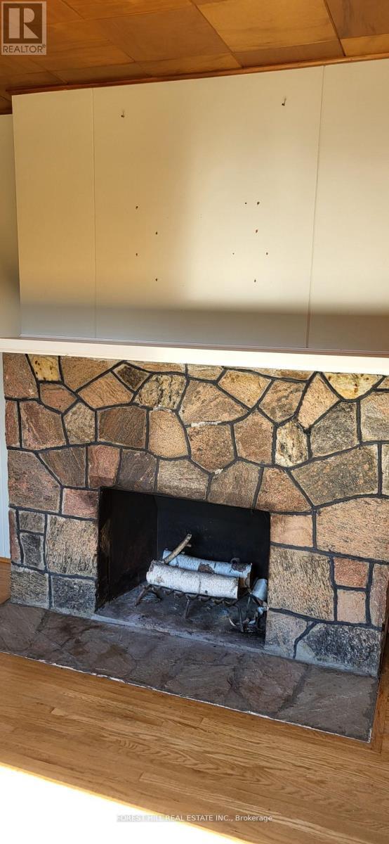 Photo - 61 Roxborough Rd Unit Main Floor