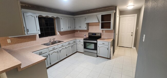 Photo - 1328 Andrews St