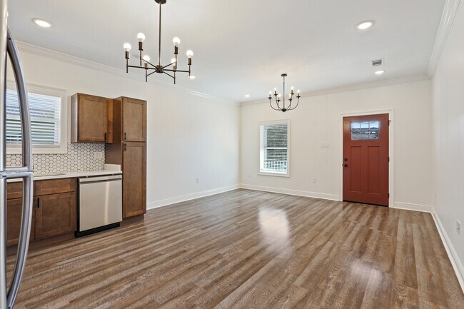 Photo - 2625 Sage St