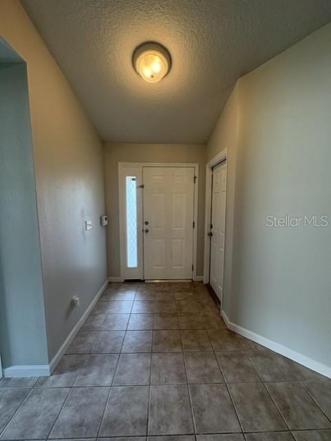 60 Plainview Dr