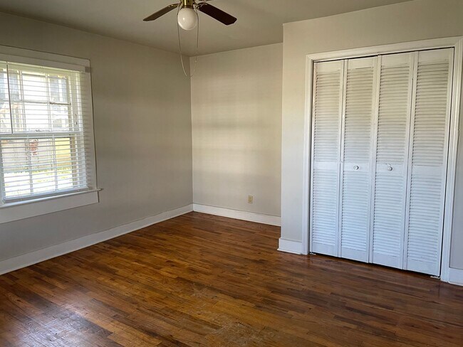 Photo - 1115 Macon Hwy