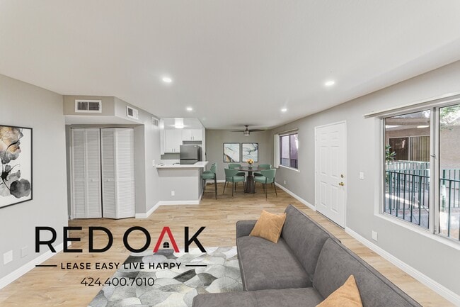 Building Photo - 14748 Burbank Blvd Rental
